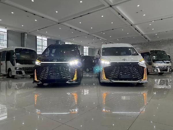 海狮7座图片及配置丰田海狮7座报价-(图5)